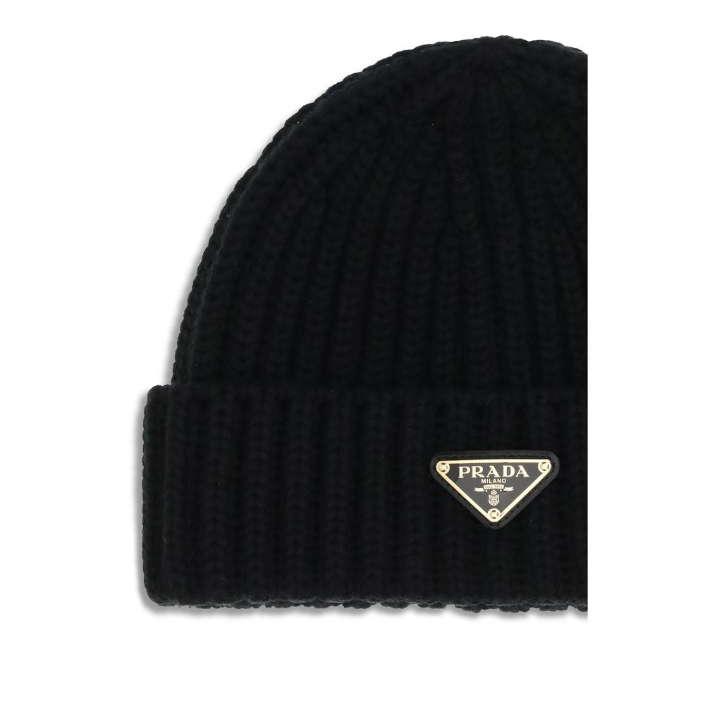 Prada Bonnet en Laine Noire Finitions Épurées Oves Aries