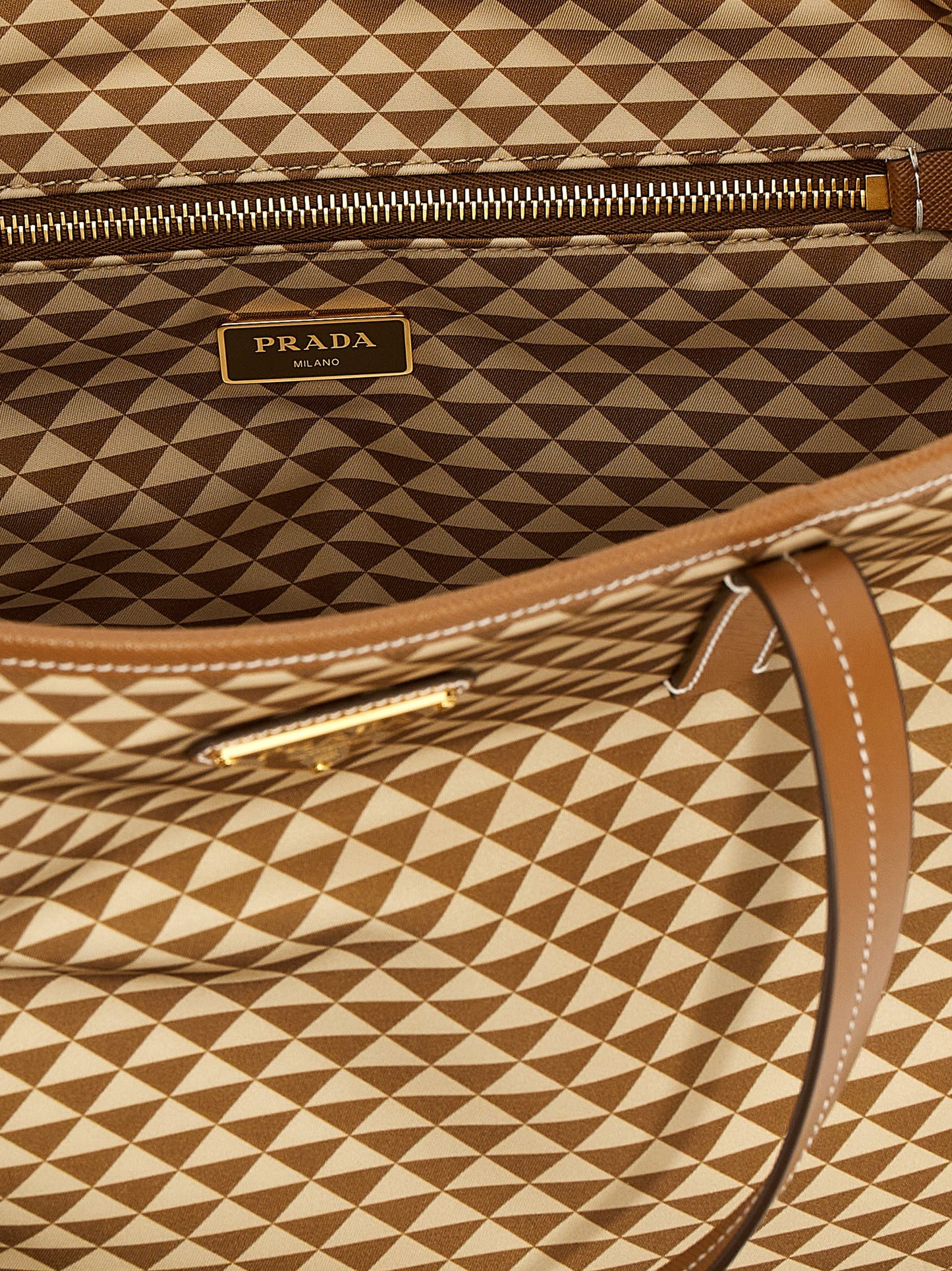 Bolsa Shopping De Poliamida Con Detalle Multicolor De Prada