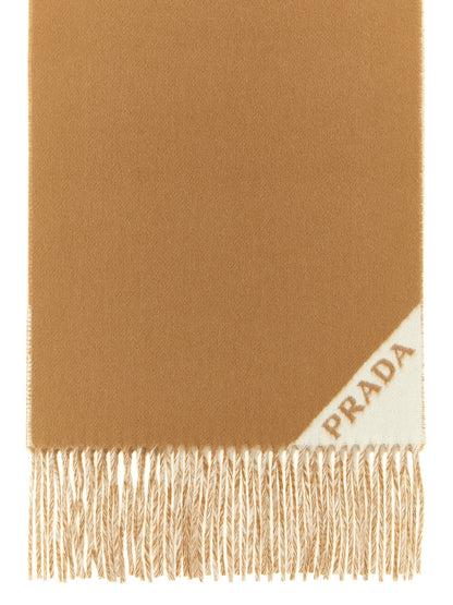 Écharpe multicolore en cachemire Prada, confortable et élégante