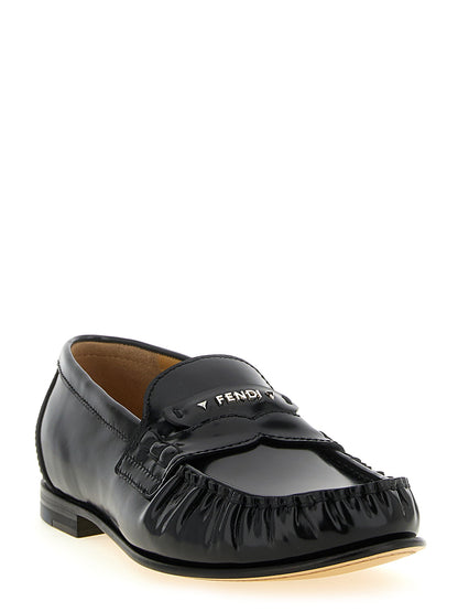 Mocassins Desserrés Fendi en Cuir de Veau Noir