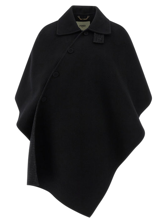Abrigo Fendi Negro Elaborado En Pura Lana Virgen De Caída Natural