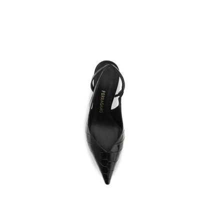 Bombas Ferragamo de Piel de Novillo Negras Modelo Bos Taurus