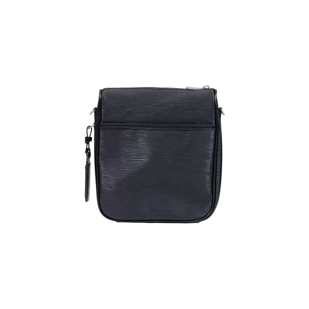 Bolso De Hombro Guess En Polietileno Negro Con Acabado Texturizado