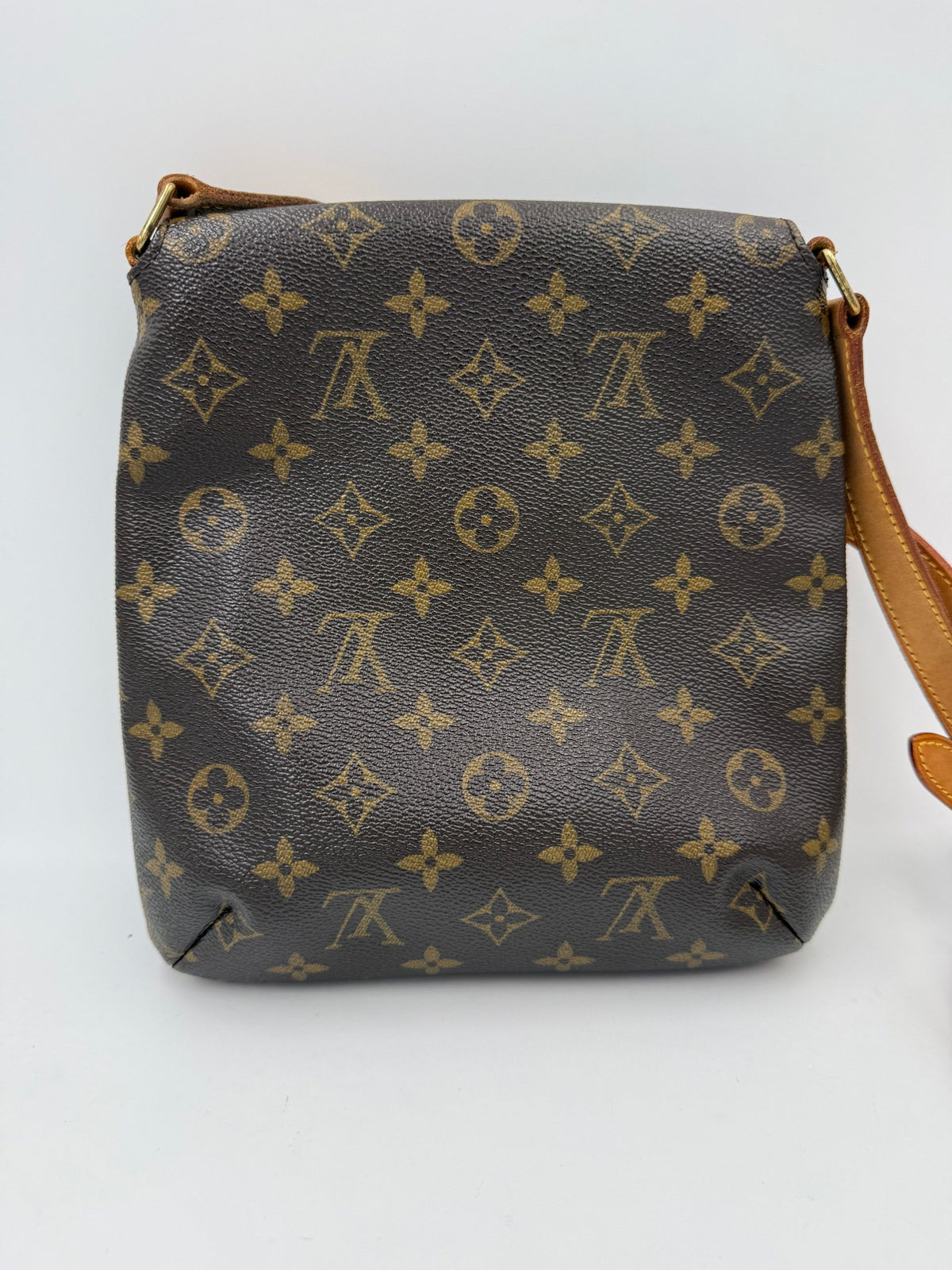 Sac à main LOUIS VUITTON MUSETTE en toile Monogram
