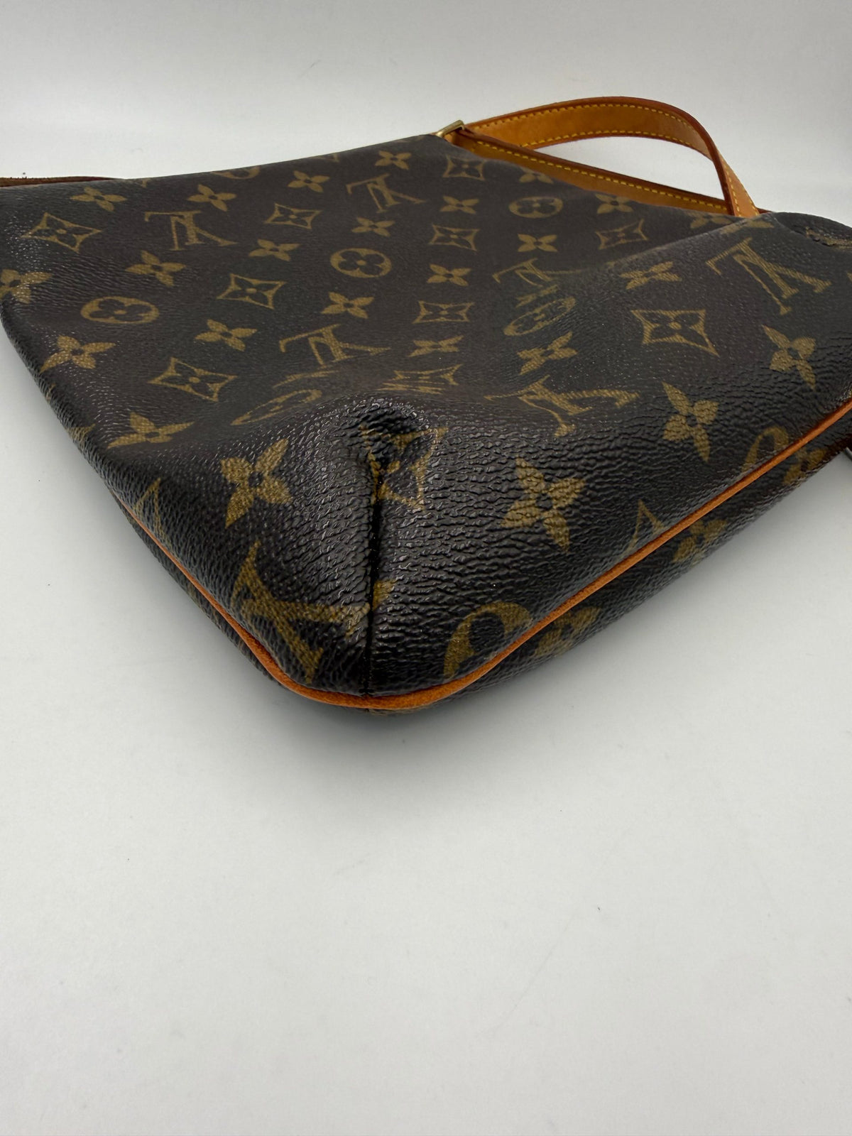 Sac à main LOUIS VUITTON MUSETTE en toile Monogram