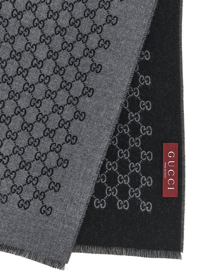 Gucci Gray Wool Scarf
