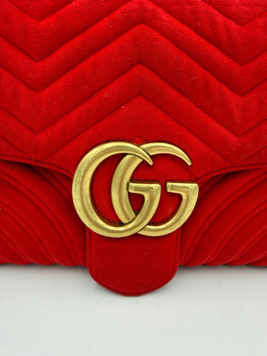 Sac à main Gucci Marmont en velours rouge