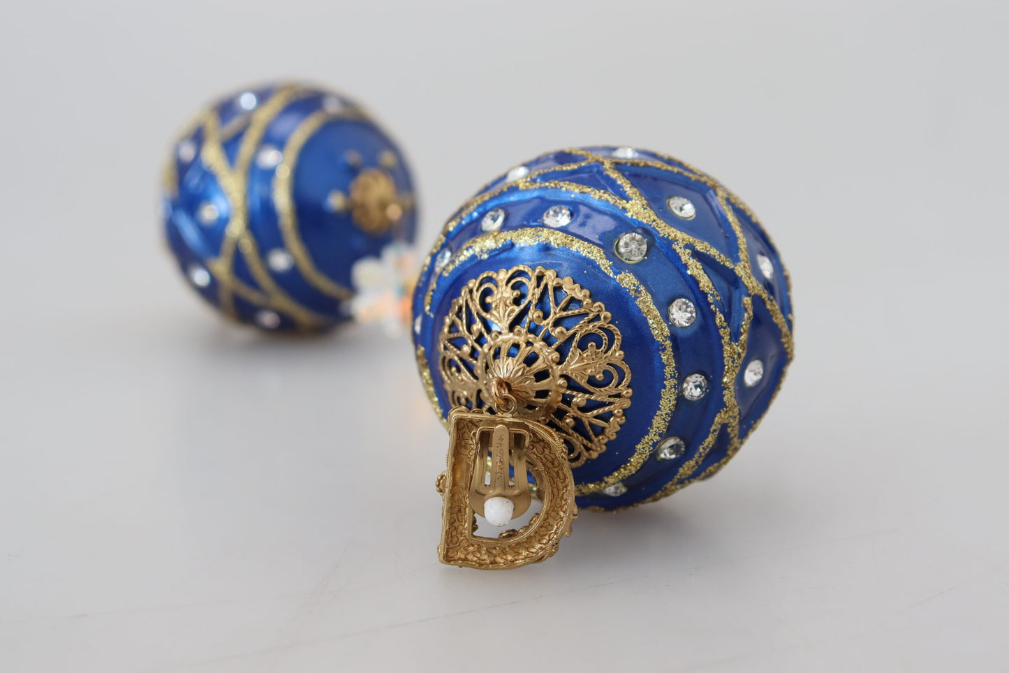 Pendientes de clip Dolce & Gabbana de latón dorado, azul, colgantes de bola y cristales