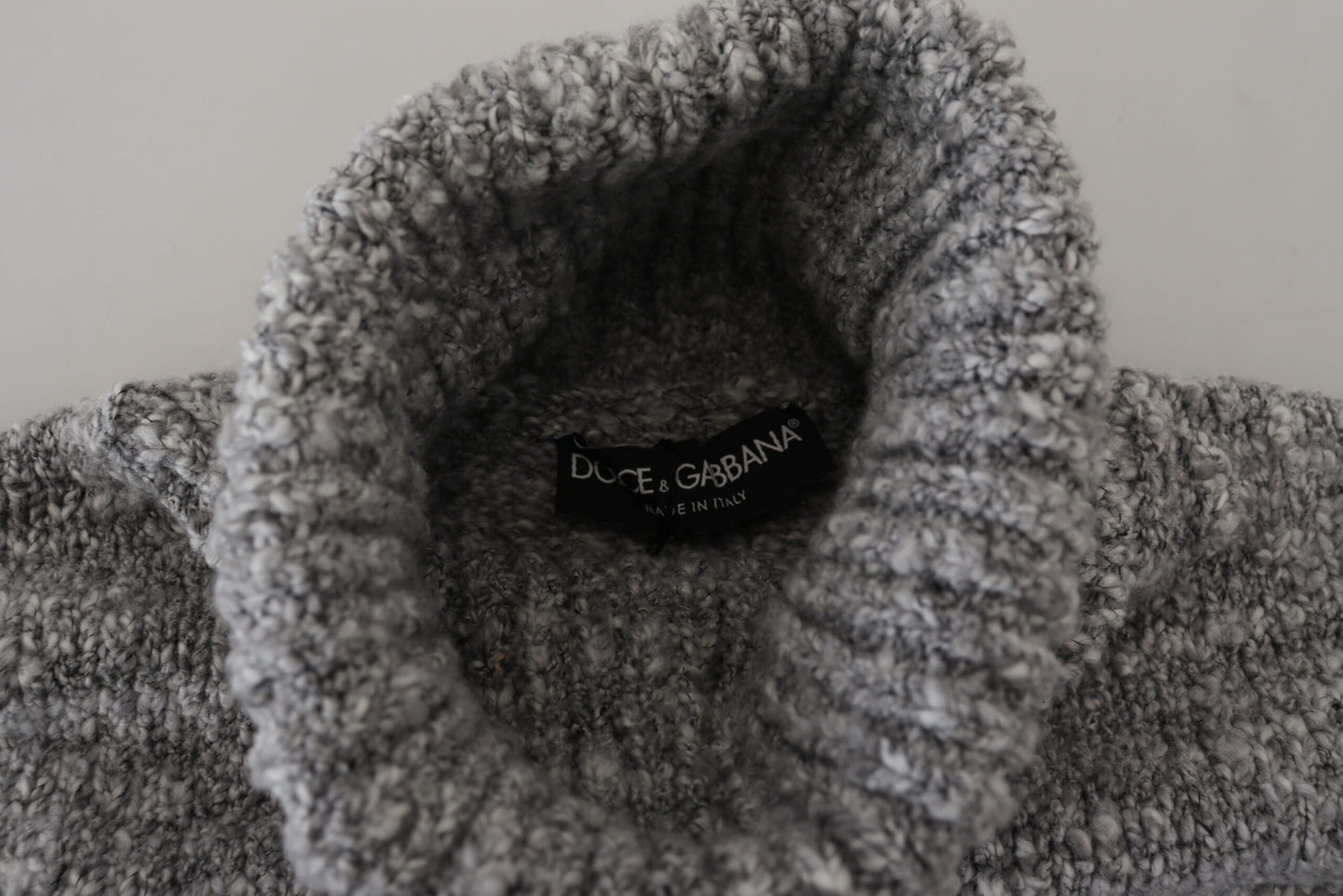 Suéter de cuello alto de punto de lana gris de Dolce & Gabbana