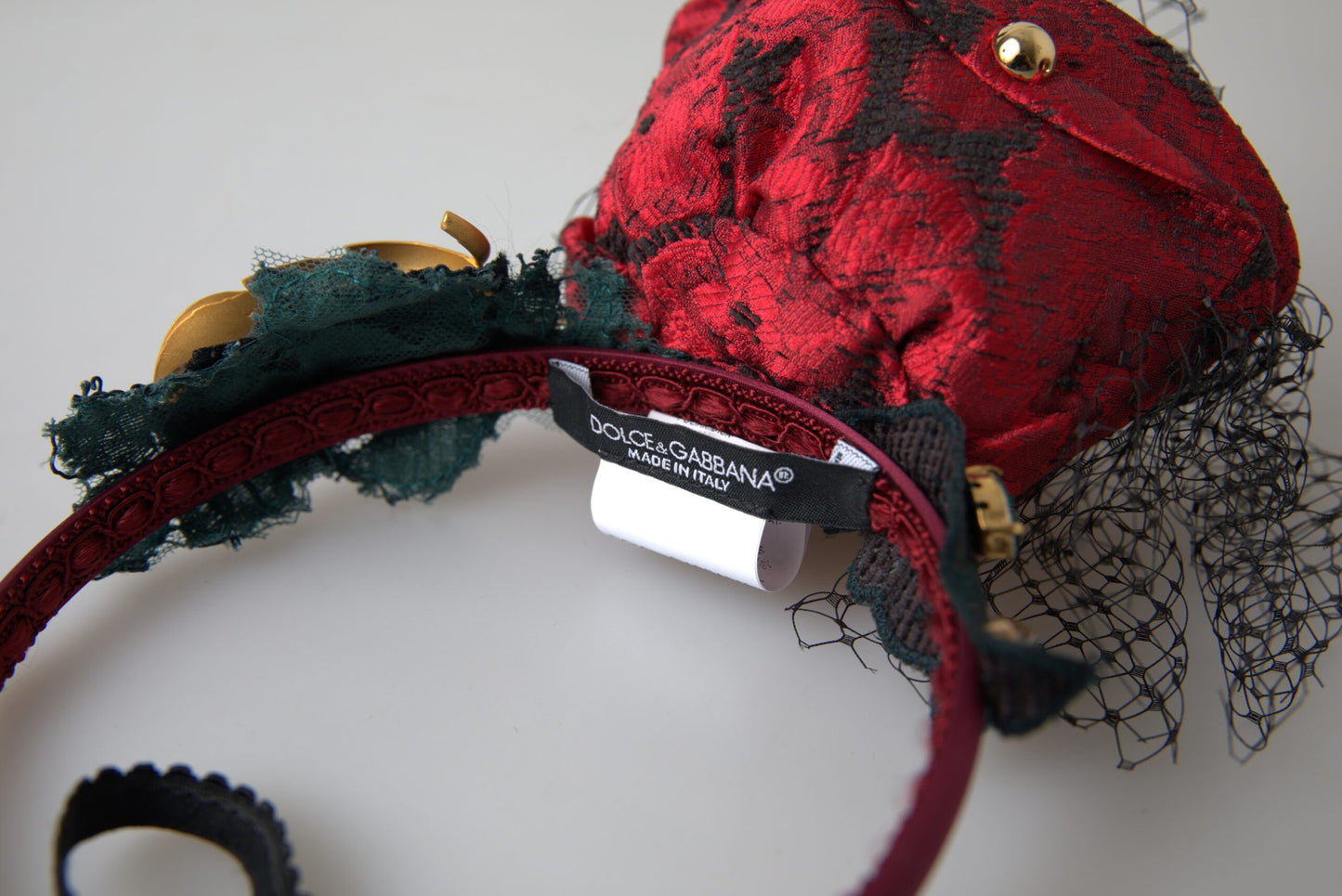 Diadema Dolce & Gabbana roja con logotipo de red de cristal de seda de rosa multicolor