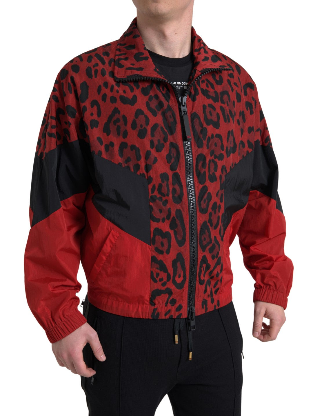 Chaqueta con cremallera completa de nailon con estampado de leopardo rojo de Dolce & Gabbana