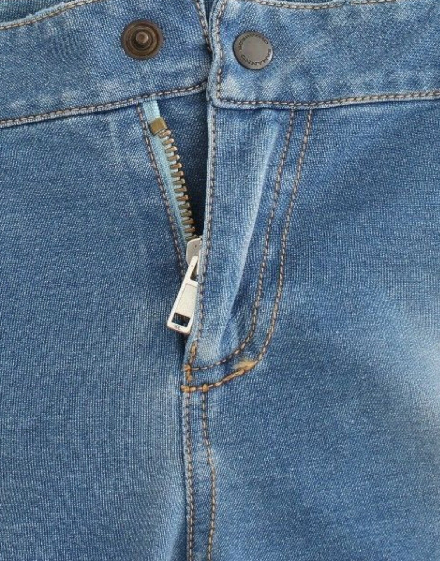 Ermanno Scervino Ropa de baño Pantalones Capri de mezclilla azules recortados