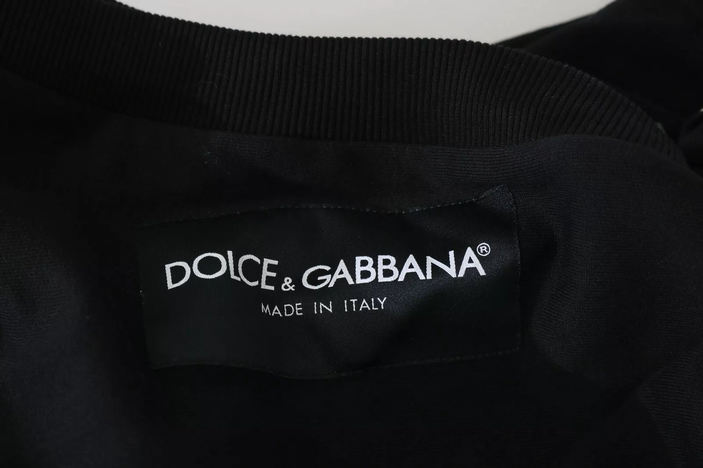Suéter con capucha y lentejuelas DG de Dolce & Gabbana