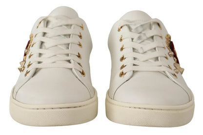 Zapatillas Dolce & Gabbana de cuero blanco con corazón dorado y rojo