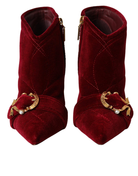 Botines Dolce & Gabbana de terciopelo rojo oscuro con hebilla Devotion