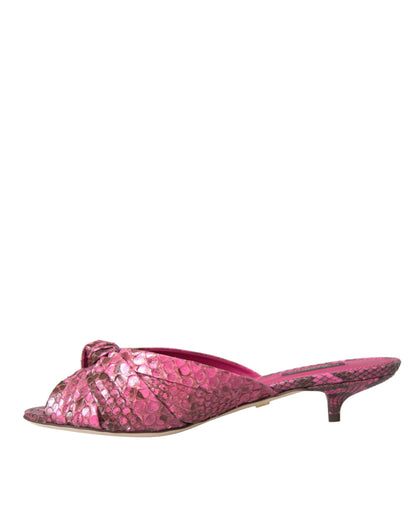 Zapatos destalonados Dolce & Gabbana de tacón bajo en piel exótica rosa