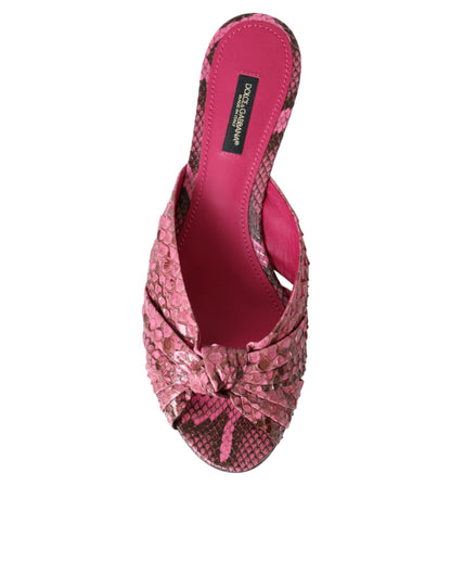 Zapatos destalonados Dolce & Gabbana de tacón bajo en piel exótica rosa