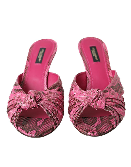 Zapatos destalonados Dolce & Gabbana de tacón bajo en piel exótica rosa