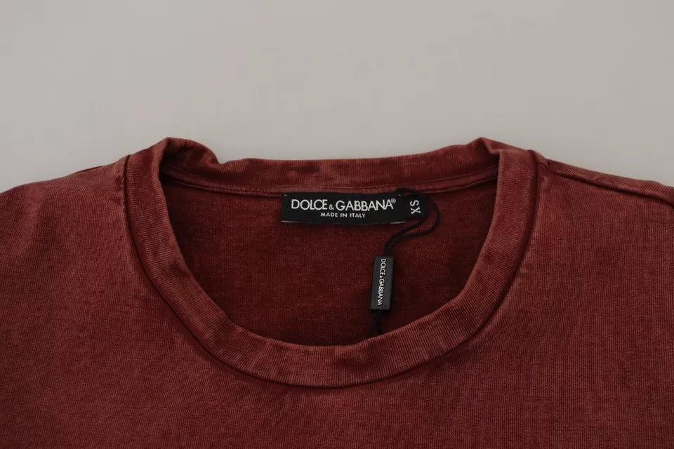 Camiseta de algodón Dolce & Gabbana color granate con cuello redondo y estampado