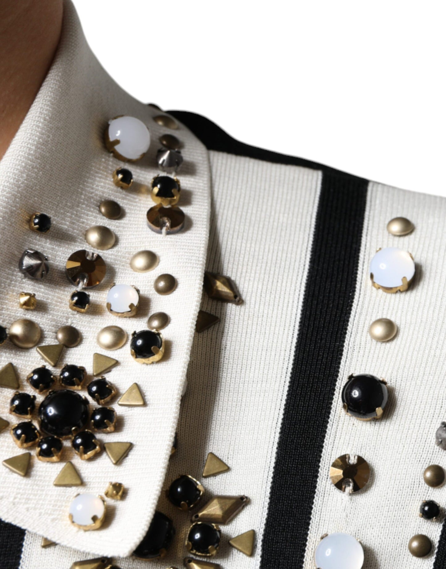 Camisa de seda de Dolce & Gabbana en blanco y negro con tachuelas y cristales