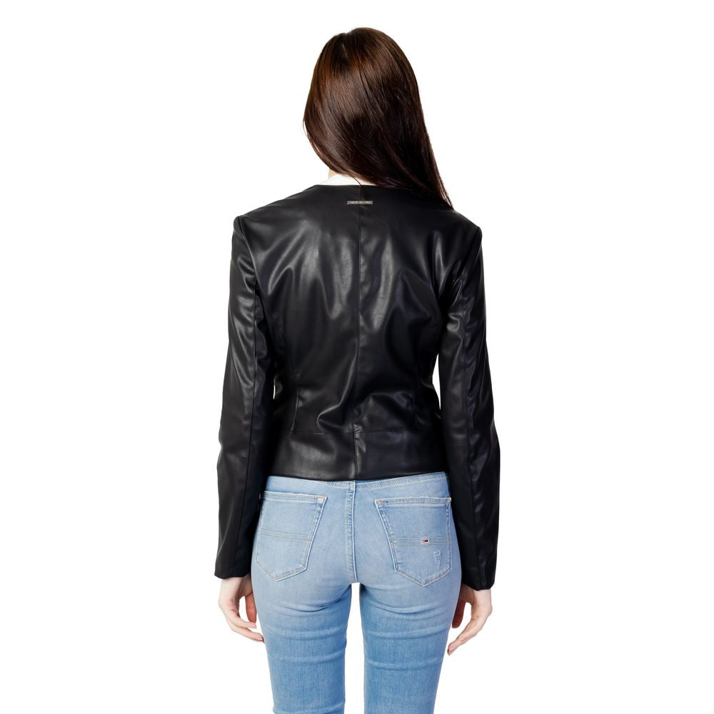 Chaqueta Armani Exchange de cuero y poliéster negra