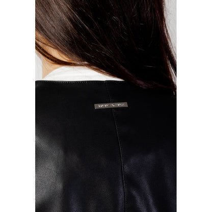 Chaqueta Armani Exchange de cuero y poliéster negra