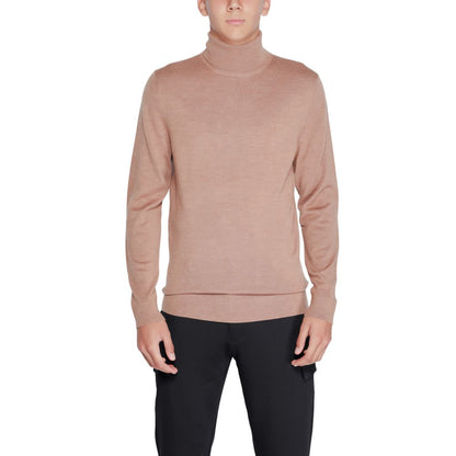 Cuello alto de lana beige Calvin Klein
