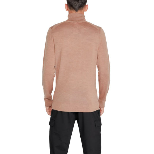 Cuello alto de lana beige Calvin Klein