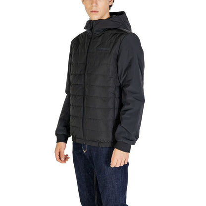 Chaqueta Calvin Klein de nailon reciclado negro
