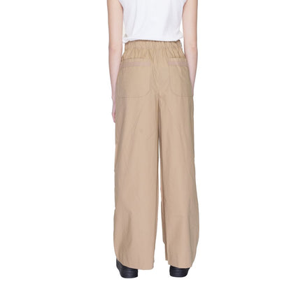 Pantalones casuales Blauer de algodón beis