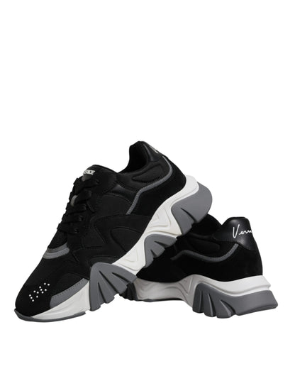 Zapatillas Versace bajas Squalo de neopreno y piel negra con suela gruesa