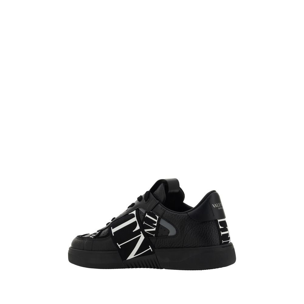 Baskets Valentino Garavani modèle VL7N en cuir noir