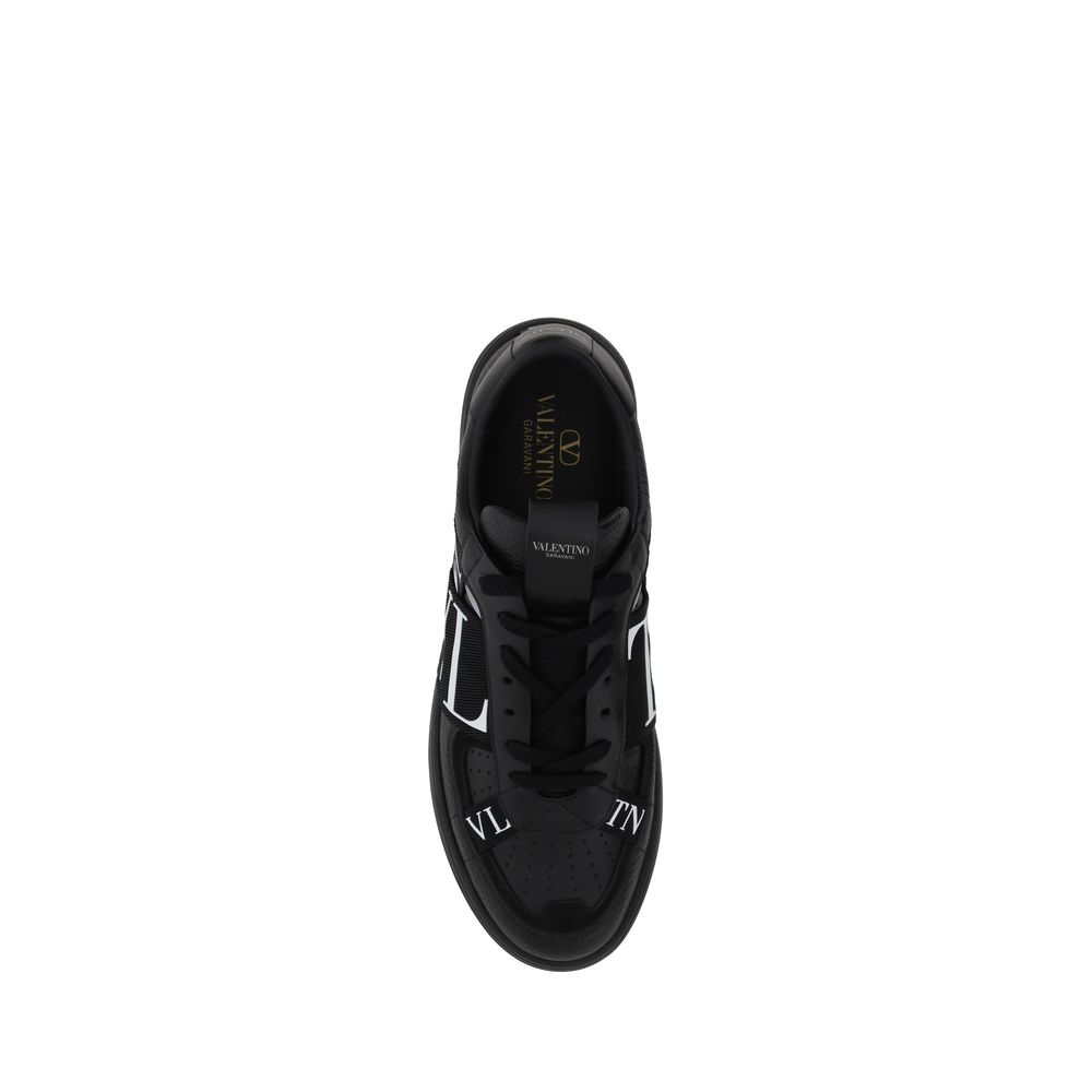 Baskets Valentino Garavani modèle VL7N en cuir noir