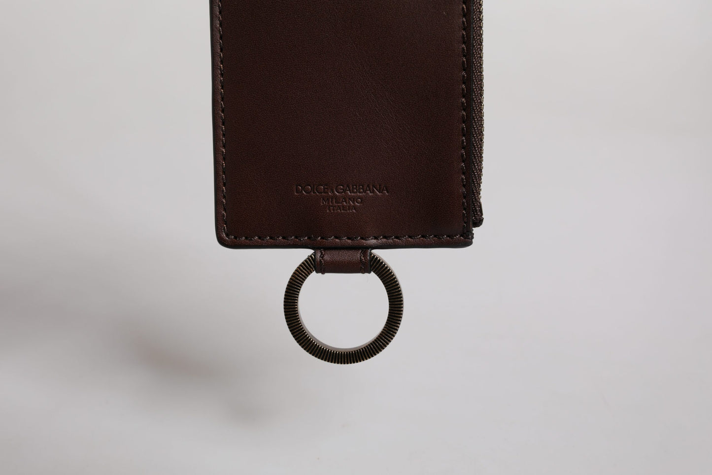 Billetera tarjetera con cordón en piel de becerro marrón con logo de Dolce & Gabbana