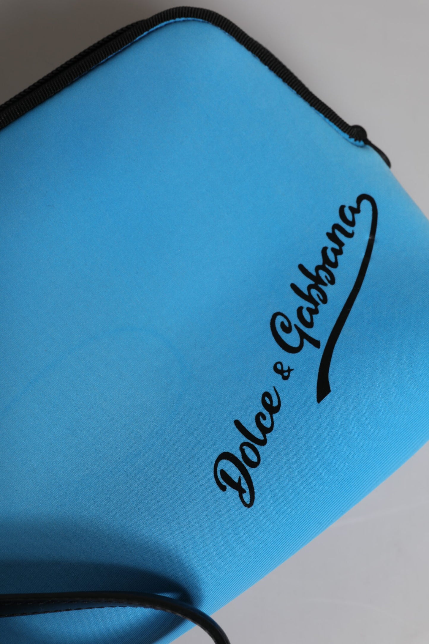 Bolso de mano Dolce & Gabbana azul con logo DG estampado y cremallera