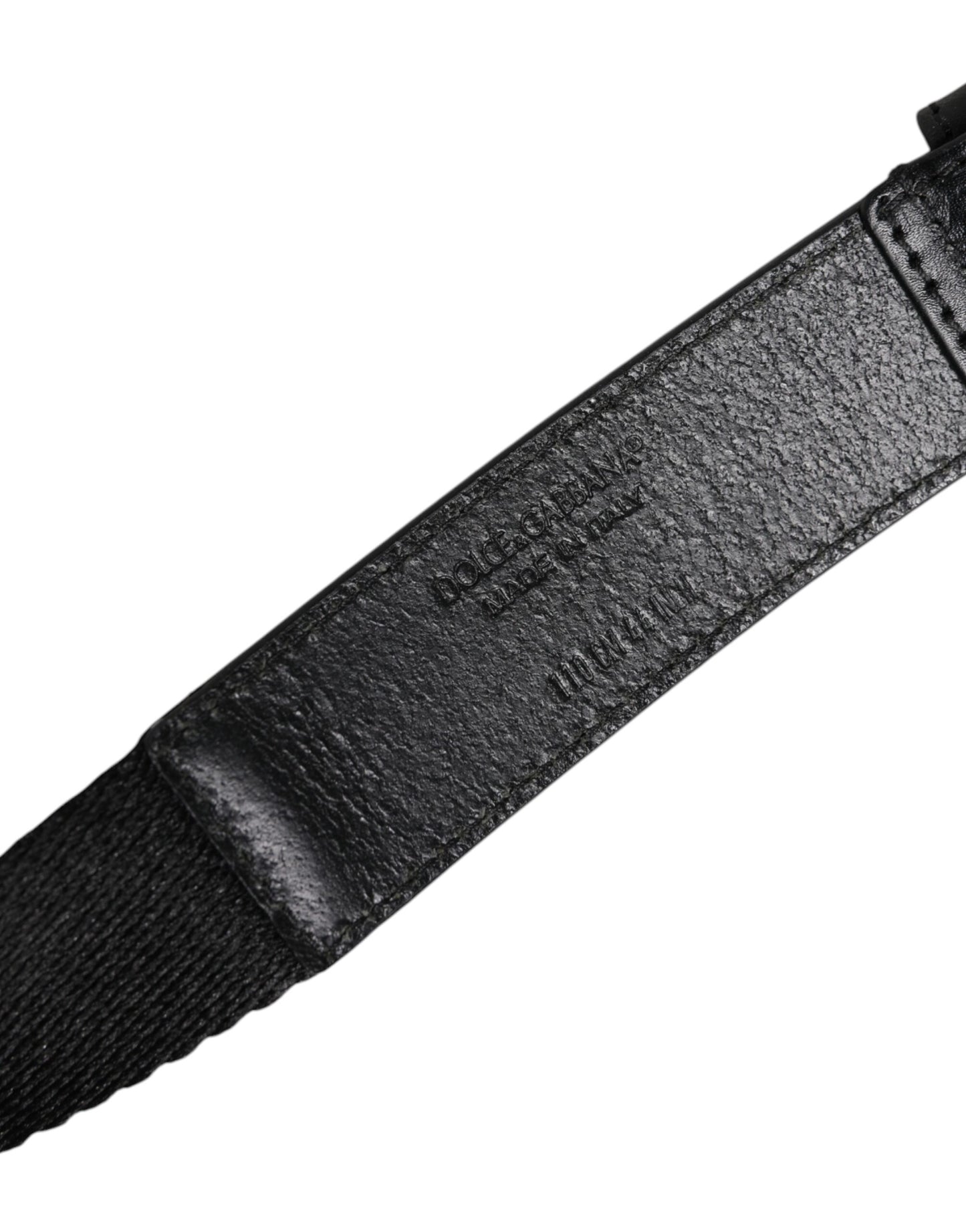 Cinturón con hebilla de logotipo metálico estampado en blanco y negro de Dolce & Gabbana