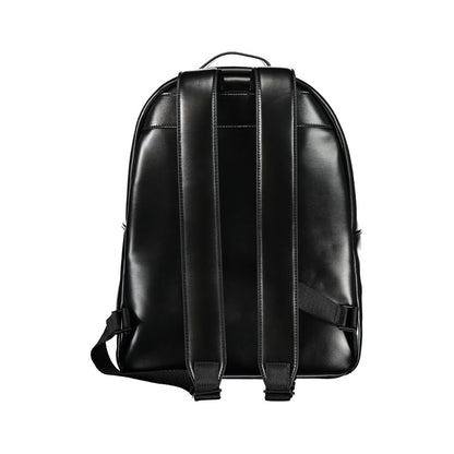 Mochila urbana elegante Calvin Klein negra con compartimento para portátil