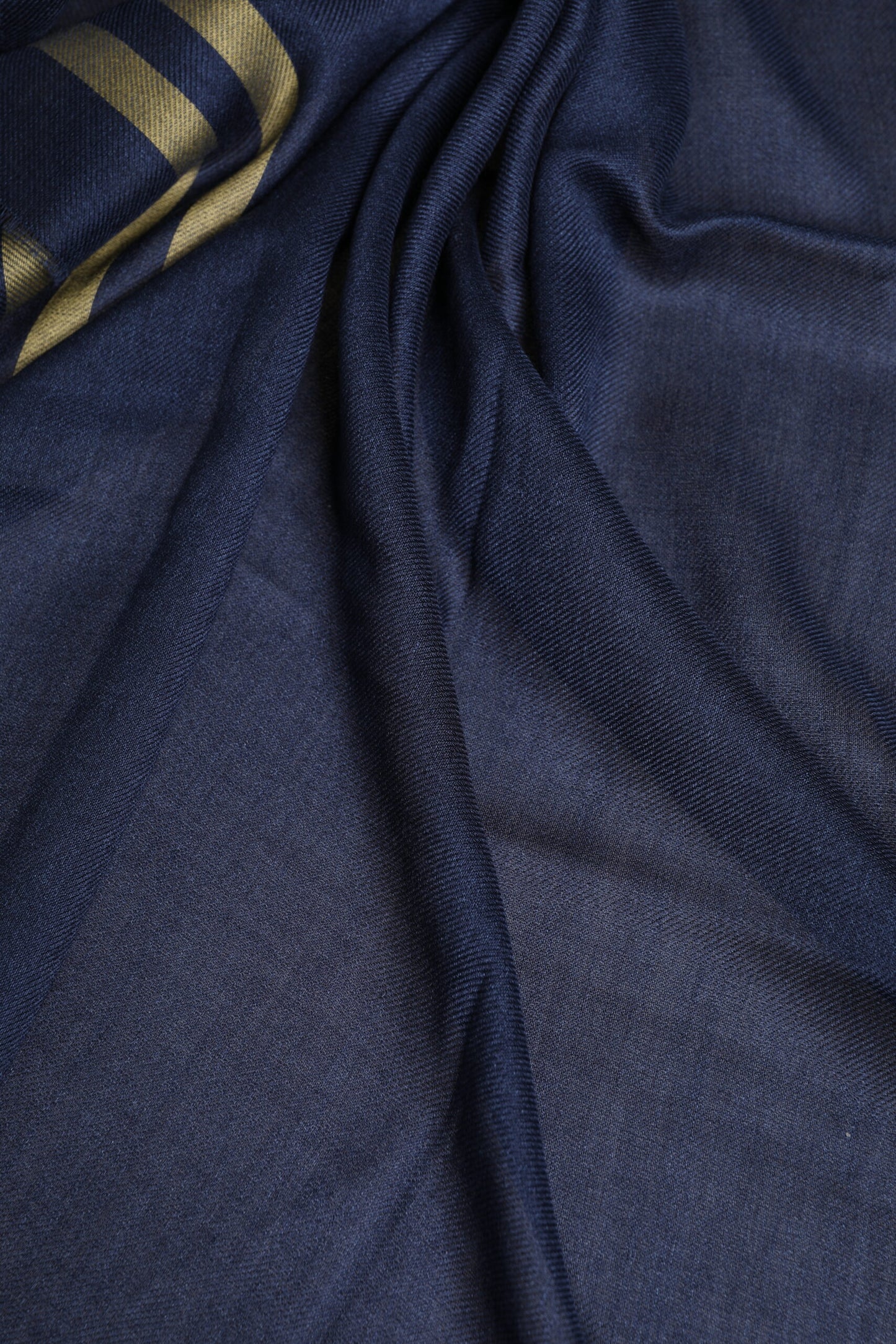 Bufanda tipo chal, calentador de cuello de cachemira azul Dolce & Gabbana