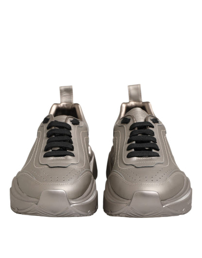 Zapatillas de hombre de cuero plateadas DAYMASTER de Dolce & Gabbana