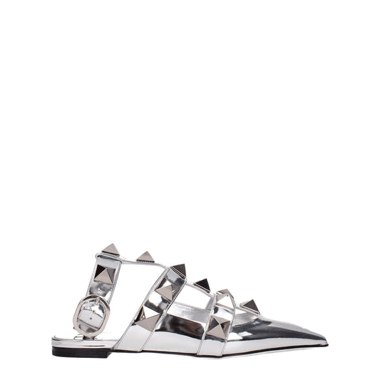 Sandalias planas Valentino Garavani de piel gris