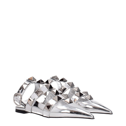 Sandalias planas Valentino Garavani de piel gris