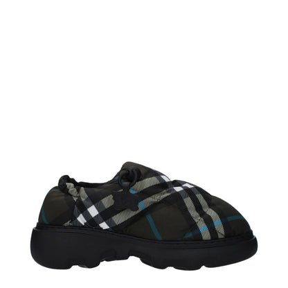 Mocasines sin cordones de tela verde de Burberry