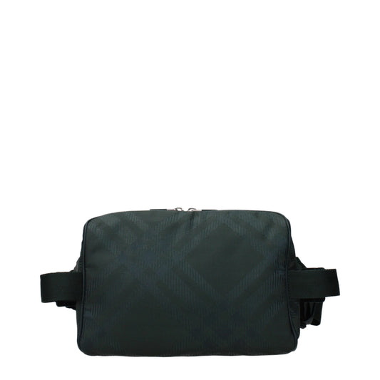 Mochila Burberry verde de nailon