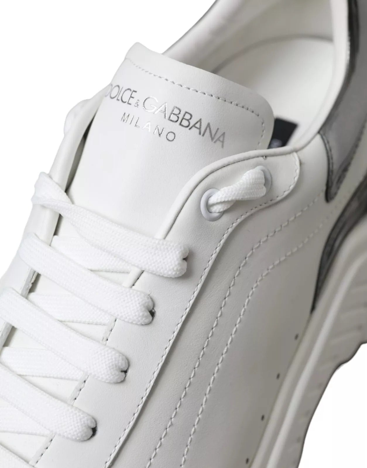 Zapatillas deportivas DAYMASTER Dolce & Gabbana de piel blancas y plateadas