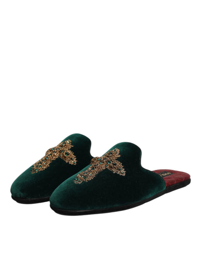 Zapatillas Dolce & Gabbana de terciopelo verde con cruz embellecida