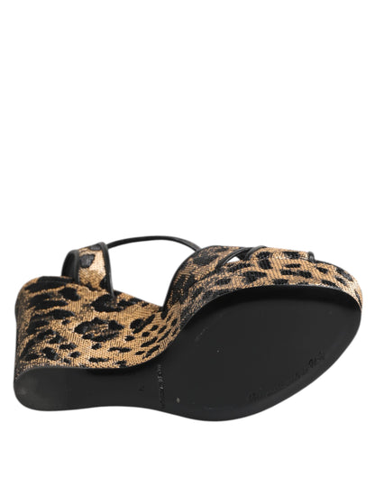 Sandalias de cuña Dolce & Gabbana marrones con estampado de leopardo y tira al tobillo