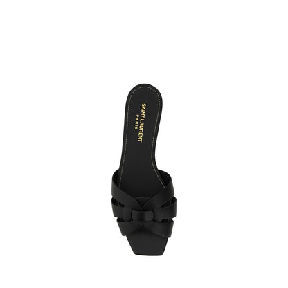 Sandalias Saint Laurent de piel de becerro negra Bos Taurus con correa