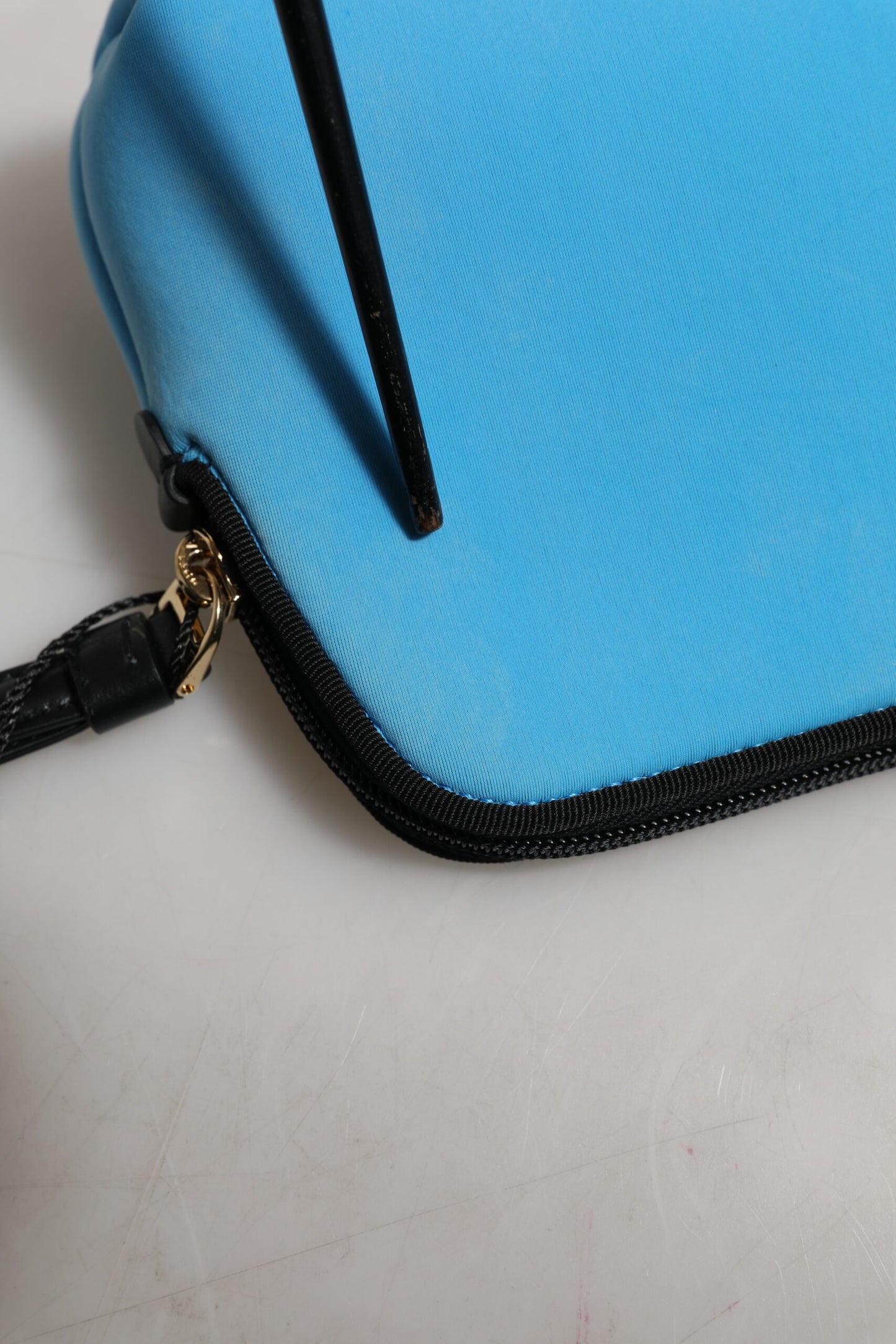 Bolso clutch con cremallera Dolce & Gabbana de nailon azul con estampado del logotipo DG