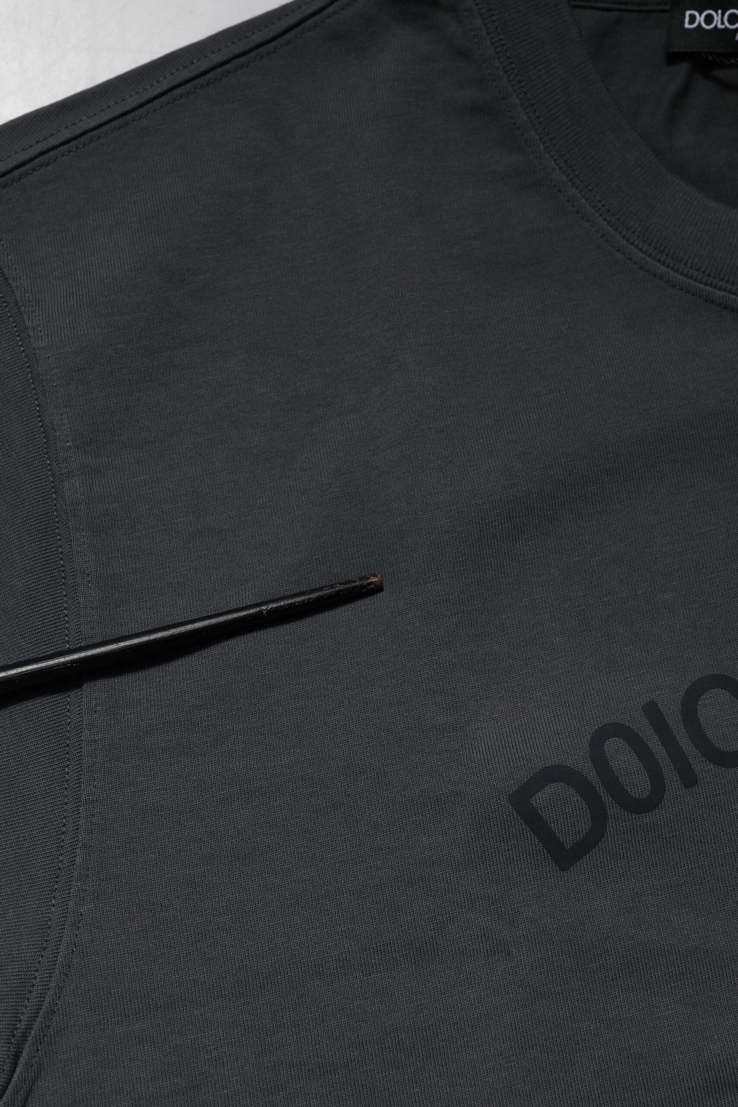 Camiseta Dolce & Gabbana de Algodón con Logo Gráfico y Cuello Redondo, Color Gris