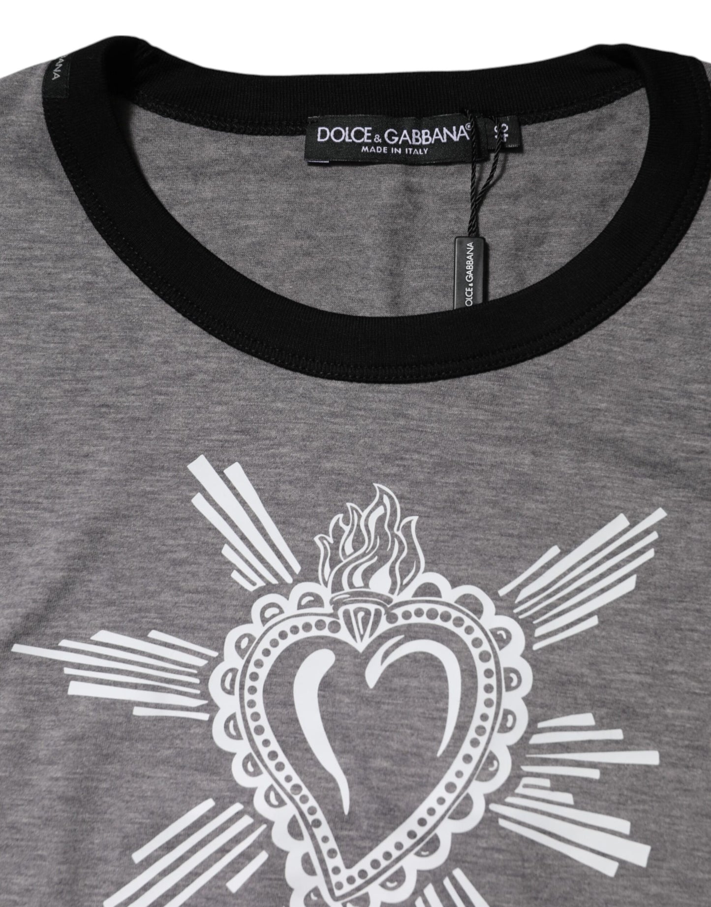 Camiseta de cuello redondo de algodón gris con el Sagrado Corazón de Dolce & Gabbana